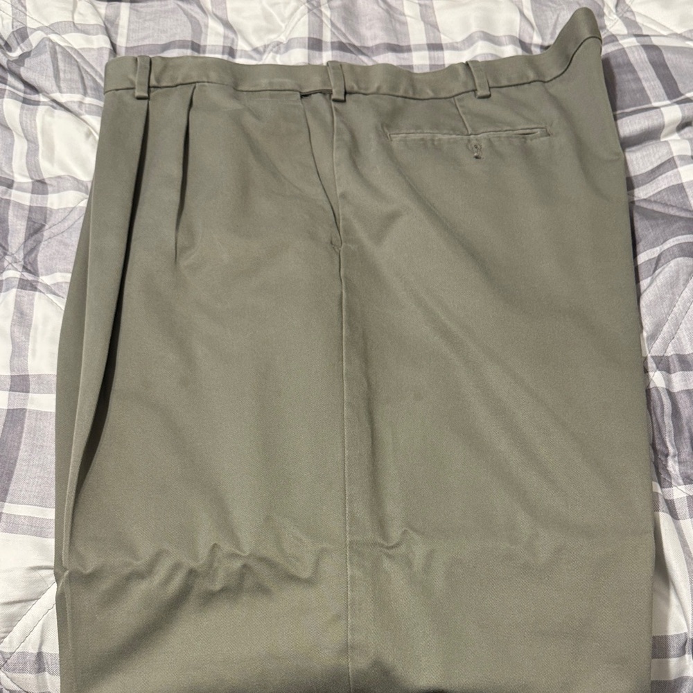 Classic greenish Gray Dress Pants